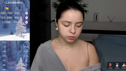 Snapshot of milania_hot_foxy chatting on February 7, 2025, 7:38 pm Mila online show from February 7, 2025, 7:38 pm