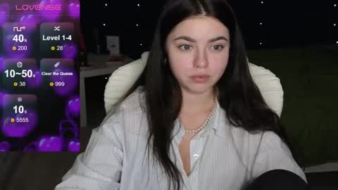 Snapshot of milania_hot_foxy chatting on February 22, 2025, 6:41 pm Mila online show from February 22, 2025, 6:41 pm