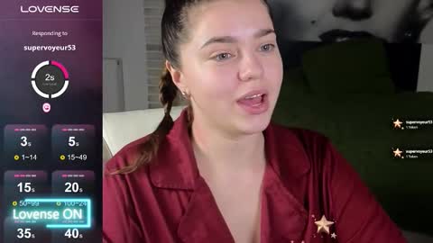 Snapshot of milania_hot_foxy chatting on February 4, 2026, 4:35 pm Mila online show from February 4, 2026, 4:35 pm