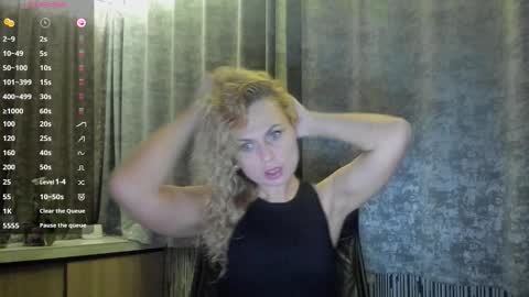 milanna_x online show from September 21, 2025, 10:55 pm