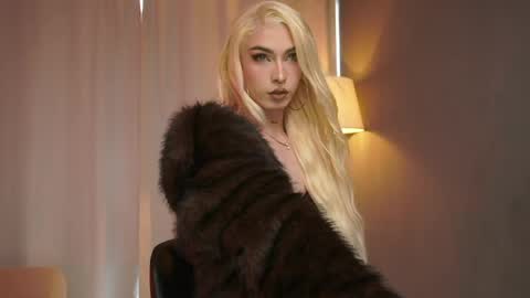 Snapshot of milansantana24 chatting on May 13, 2026, 9:00 pm MILAN SANTANA online show from May 13, 2026, 9:00 pm
