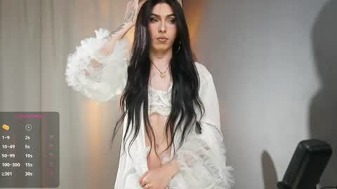 MILAN SANTANA online show from July 4, 2026, 11:44 pm