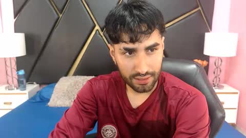 milanzaire online show from September 11, 2025, 12:33 am