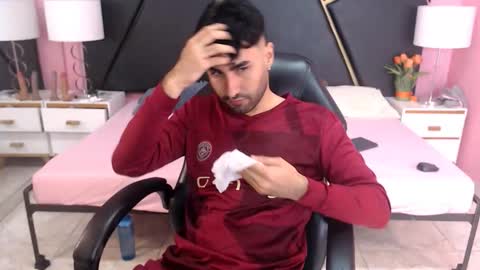 milanzaire online show from September 23, 2025, 10:02 pm