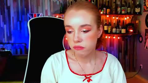 Mila online show from June 15, 2026, 5:20 am