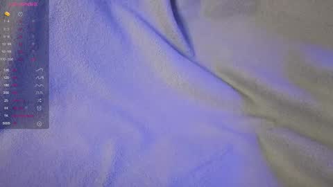 Mila online show from December 2, 2025, 4:24 pm