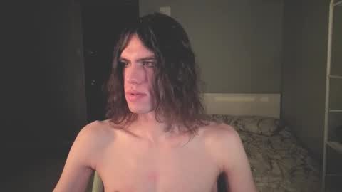 Mila online show from March 14, 2026, 4:01 pm