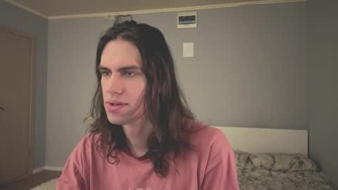 Mila online show from April 18, 2026, 3:05 pm