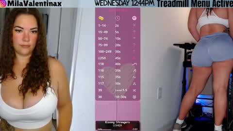 Snapshot of milavalentinax chatting on April 29, 2026, 4:44 pm Mila Valentina online show from April 29, 2026, 4:44 pm