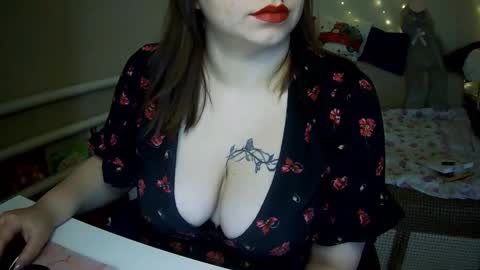 Milaxcute online show from December 19, 2025, 8:43 am