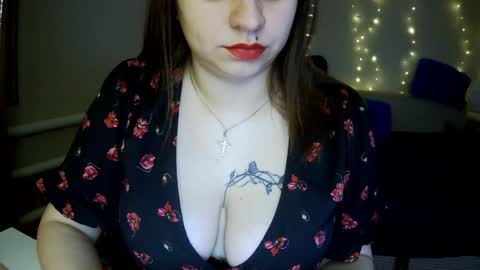 Milaxcute online show from April 11, 2026, 11:14 am