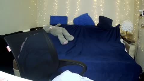 Snapshot of milaxcute chatting on July 7, 2026, 8:07 am Milaxcute online show from July 7, 2026, 8:07 am