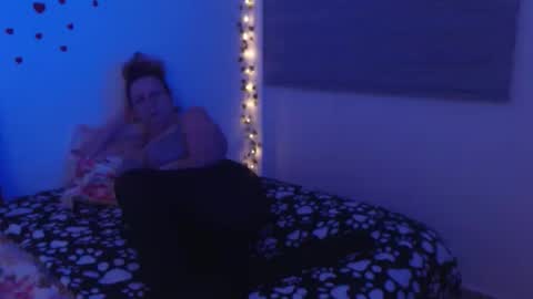 milchanell online show from September 26, 2025, 7:01 am