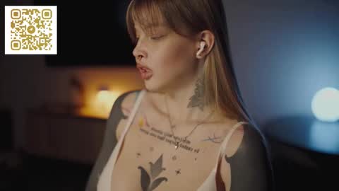 M  Telegram mamagotachannel online show from November 28, 2025, 1:14 pm