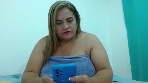 MILENA online show from November 30, 2025, 7:01 am