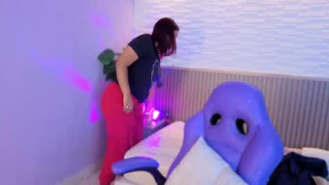 Snapshot of milena_lawson chatting on June 9, 2026, 12:39 pm milena_lawson online show from June 9, 2026, 12:39 pm