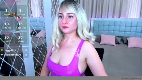 MilenaDaisy online show from July 18, 2026, 3:16 pm