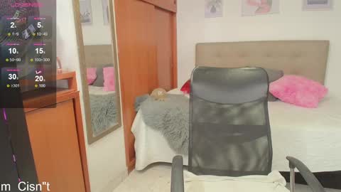 Miley online show from February 14, 2025, 1:29 pm