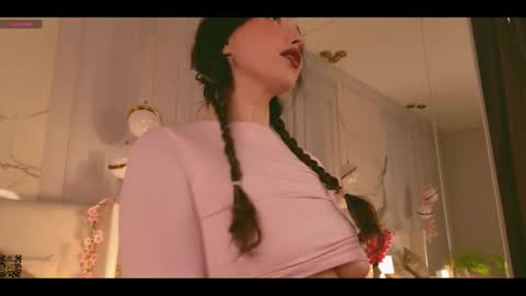 Miley online show from September 30, 2025, 7:24 am