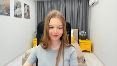 mileygloss online show from February 18, 2025, 7:43 am