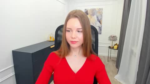 mileygloss online show from March 9, 2026, 4:27 am