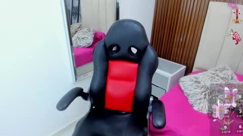 MILEY online show from September 18, 2025, 7:27 pm