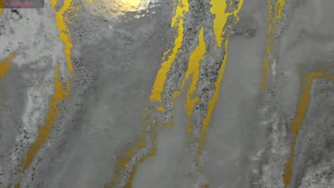 Lili  online show from April 16, 2026, 12:39 pm