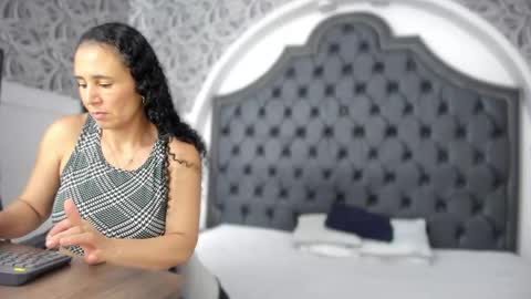 milf_march online show from April 5, 2026, 3:15 am