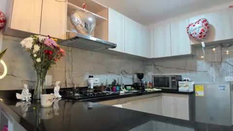 Snapshot of milfashley chatting on February 17, 2025, 2:04 pm ASHLEY online show from February 17, 2025, 2:04 pm