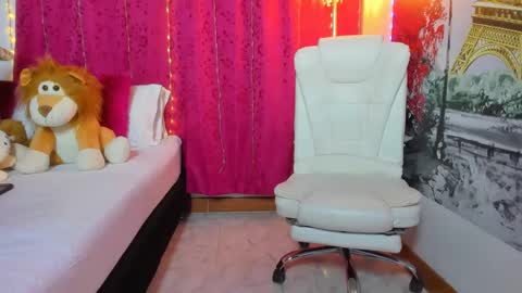 Nakary Bustamante online show from March 2, 2025, 1:36 am