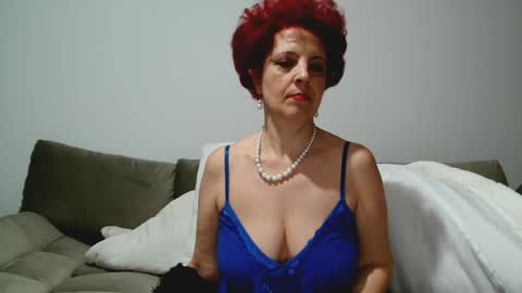 Milfsupreme online show from January 16, 2025, 8:57 pm