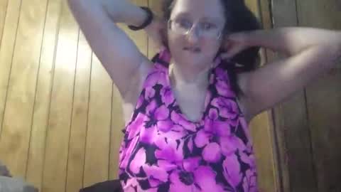 Snapshot of milfmichelle69 chatting on May 21, 2026, 8:49 pm milfmichelle69 online show from May 21, 2026, 8:49 pm
