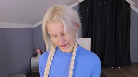 Eva online show from March 5, 2026, 12:12 pm