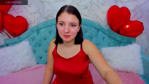 milinafox online show from February 15, 2025, 9:27 am