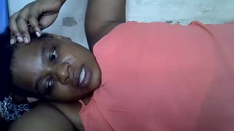Snapshot of milk_titz chatting on January 13, 2025, 5:55 pm kinwity online show from January 13, 2025, 5:55 pm