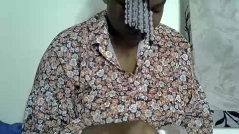Snapshot of milk_titz chatting on January 29, 2025, 11:20 am kinwity online show from January 29, 2025, 11:20 am