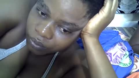 Snapshot of milk_titz chatting on February 10, 2025, 5:41 pm kinwity online show from February 10, 2025, 5:41 pm