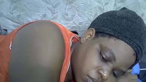 Snapshot of milk_titz chatting on February 11, 2025, 8:15 am kinwity online show from February 11, 2025, 8:15 am