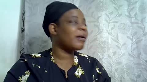 Snapshot of milk_titz chatting on February 13, 2025, 7:10 pm kinwity online show from February 13, 2025, 7:10 pm