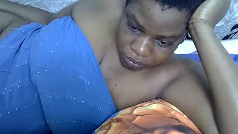 Snapshot of milk_titz chatting on February 14, 2025, 9:34 am kinwity online show from February 14, 2025, 9:34 am