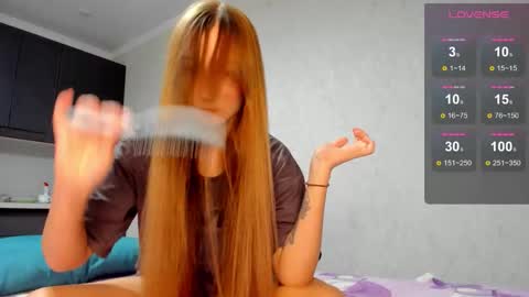 MilkaLiza online show from September 14, 2025, 9:03 pm