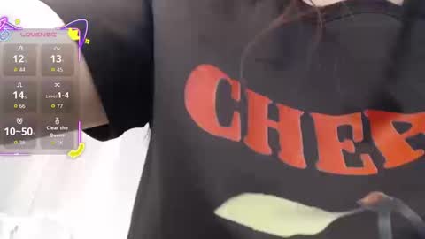 Amira online show from September 23, 2025, 3:04 pm