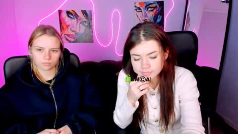 Mila online show from January 17, 2026, 10:09 am