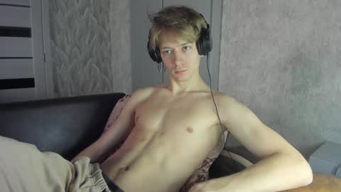 Isaac online show from January 31, 2025, 6:02 am