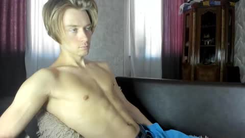 Isaac online show from September 14, 2025, 6:23 am