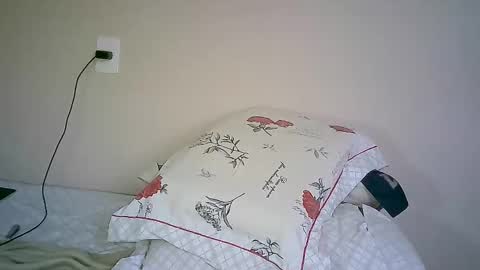 milkoffee online show from January 11, 2025, 6:33 pm