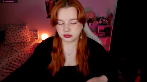 Lisa online show from October 27, 2025, 5:22 am