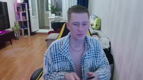 Mark and Elsa  online show from April 21, 2026, 6:55 pm