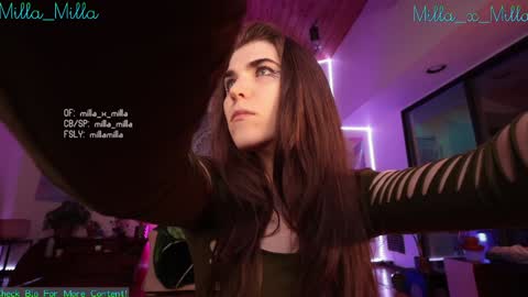 milla_milla online show from January 11, 2025, 9:57 am