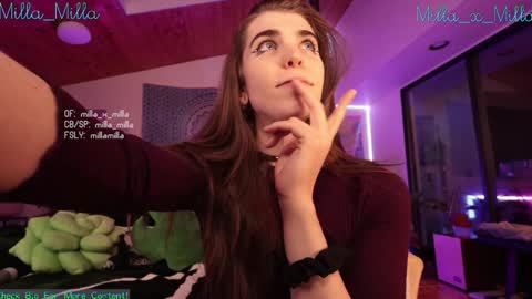 milla_milla online show from January 12, 2025, 9:08 am